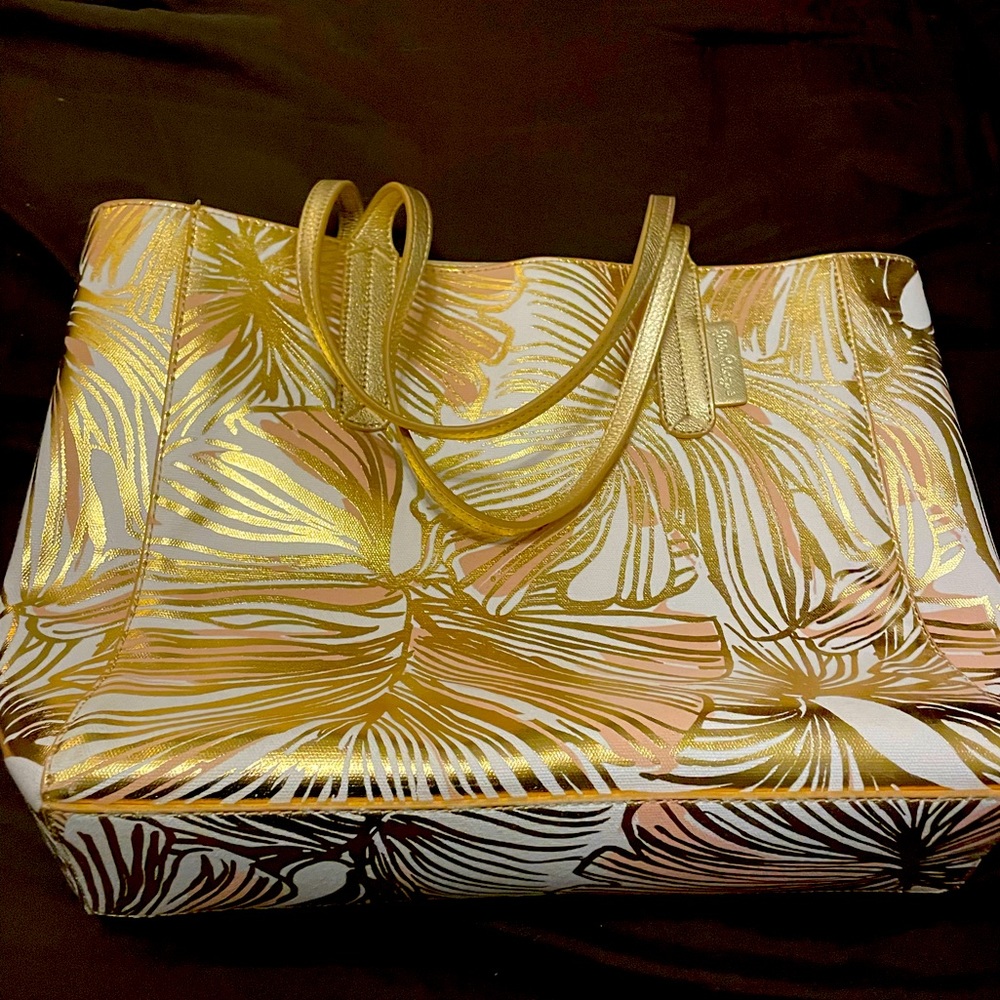 Lily Pulitzer beach tote. White and gold. Like new